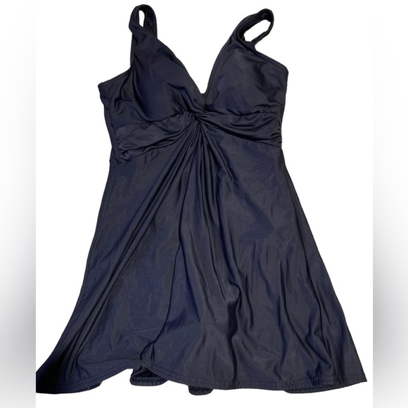 Miraclesuit Black One Piece Padded Swimsuit Beach Island Vacation Slimming - Picture 1 of 10